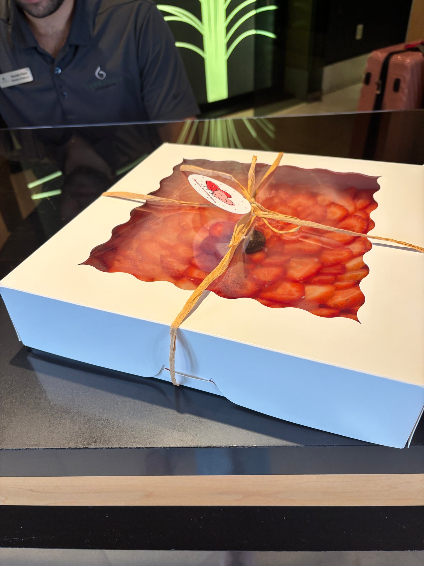 Strawberry Pavlova Thanksgiving