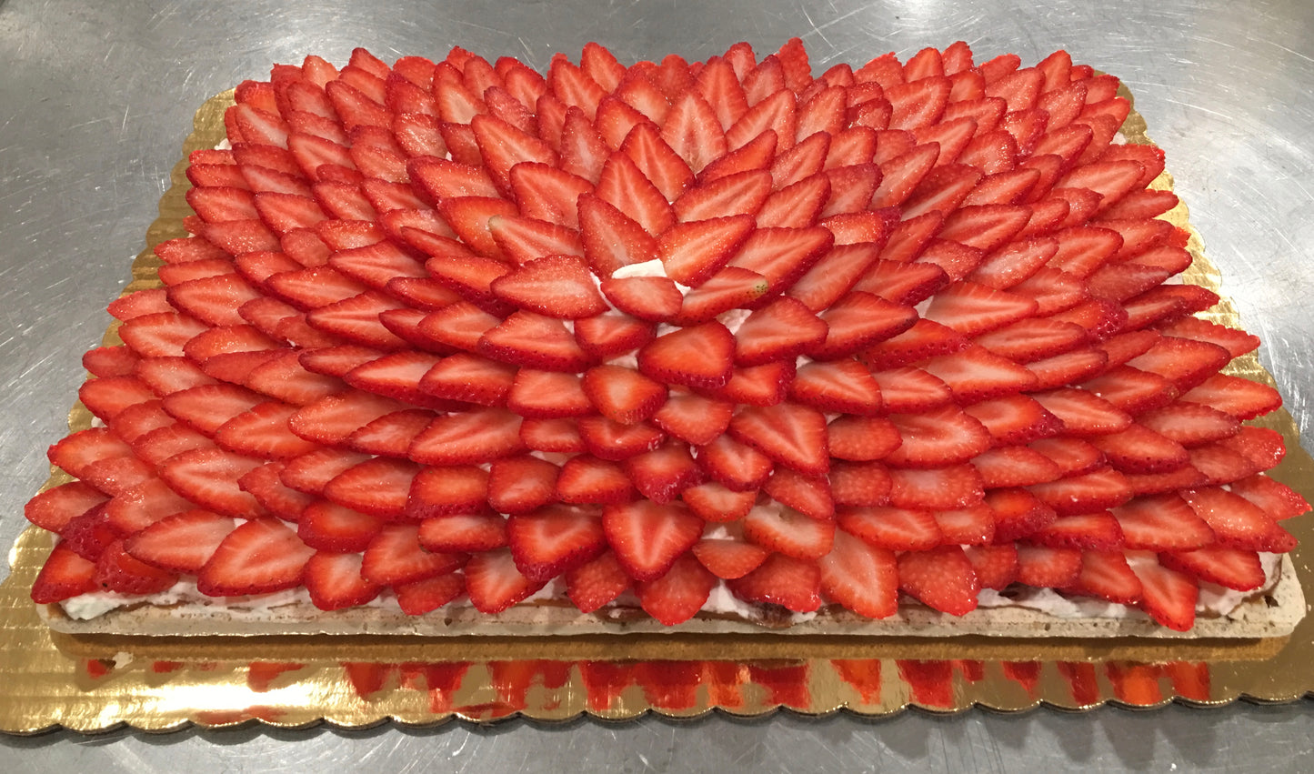Strawberry Pavlova