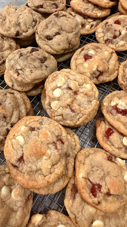Nico's Cookies (Guayaba & White chocolate)