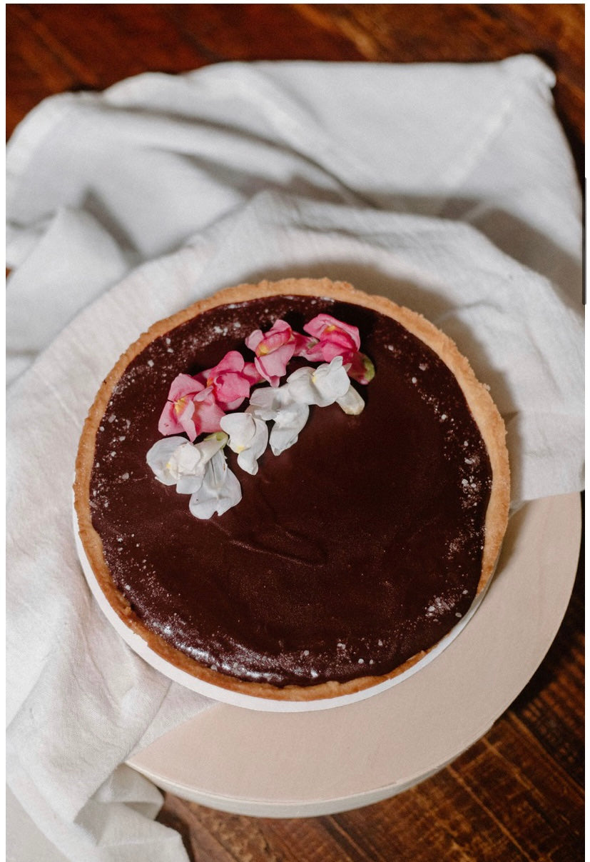 Chocolate Ganache tart with Peanuts and Salted Caramel